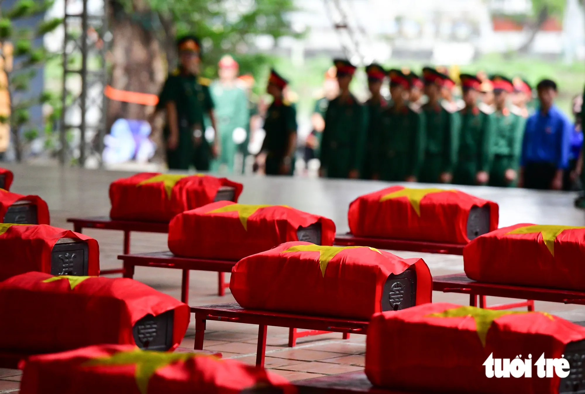 Tính đến nay đã có 731 hài cốt liệt sĩ được tìm thấy tại công viên Lê Thị Riêng. Từ những manh mối mơ hồ qua các bức ảnh kết hợp với lời kể nhân chứng, phương pháp khoa học, các liệt sĩ đã được tìm thấy sau hàng chục năm nằm dưới đất mẹ - Ảnh: LÊ PHAN