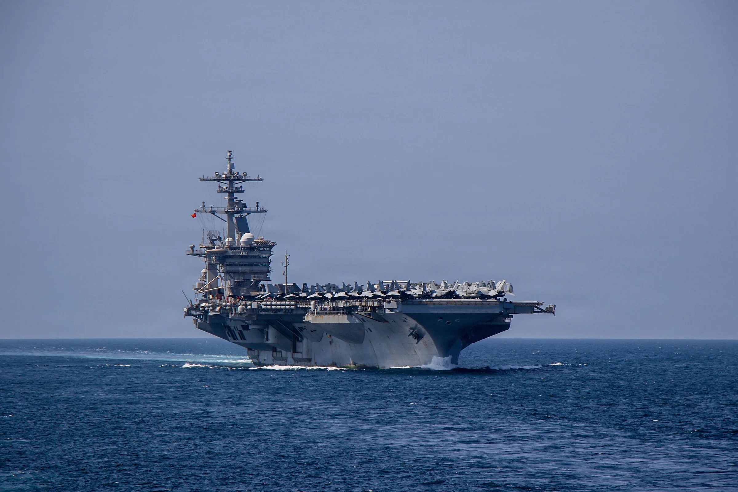 Tàu sân bay USS Abraham Lincoln tác chiến tại Trung Đông ngày 10/3.