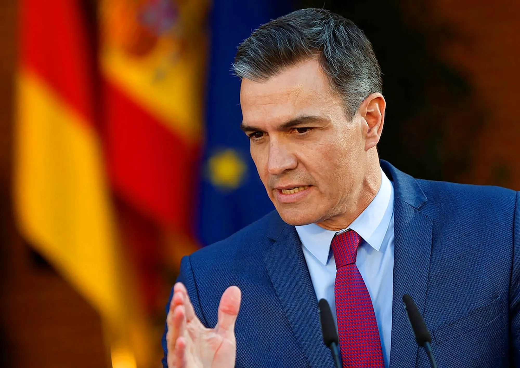 Thủ tướng Tây Ban Nha Pedro Sanchez - Ảnh: REUTERS
