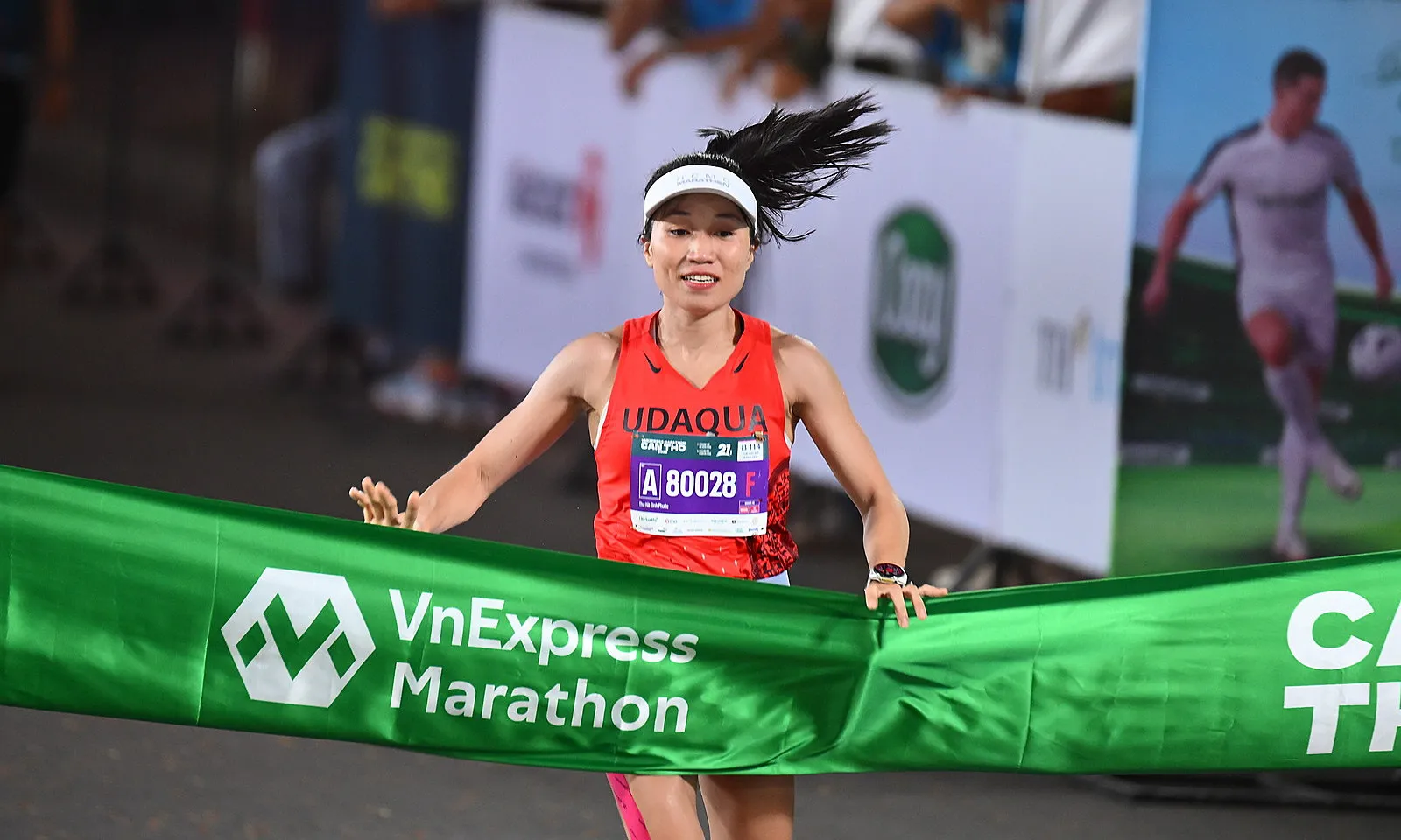 Người dân tham gia giải chạy VnExpress Marathon Cần Thơ năm 2026.