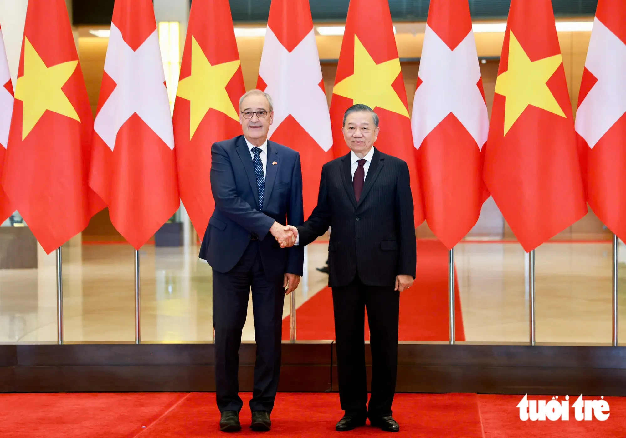 Tổng Bí thư, Chủ tịch nước Tô Lâm và Tổng thống Thụy Sĩ Guy Parmelin - Ảnh: NGUYỄN KHÁNH