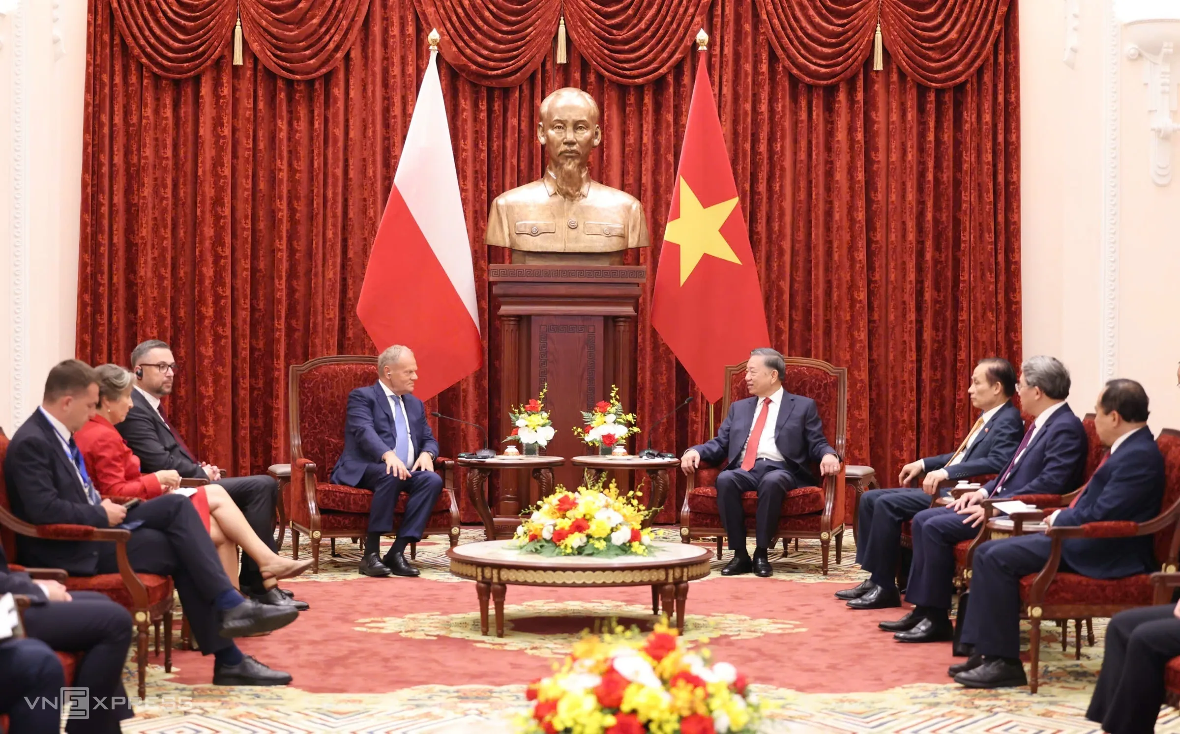 Tổng Bí thư, Chủ tịch nước Tô Lâm và Thủ tướng Ba Lan Donald Tusk tại buổi tiếp.