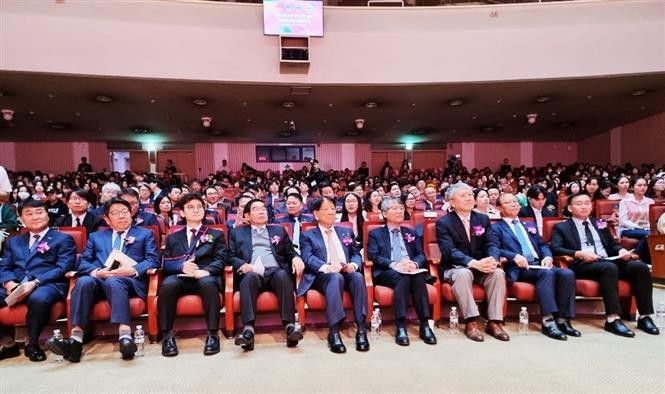 ngay-hoi-sinh-vien-viet-nam-tai-han-quoc-da-dang-cac-hoat-dong-gan-ket-20231029194431.jpg