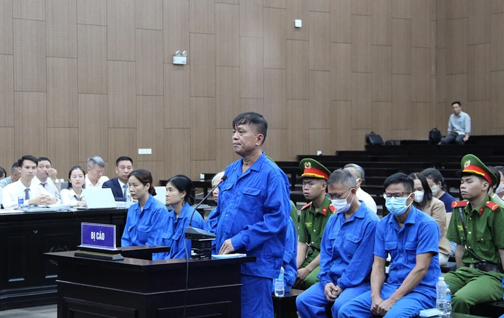 nguyen-ba-hoan-18-17870588469481278792953.webp