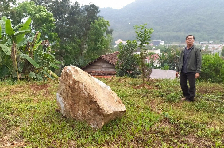 nha-may-xi-mang-no-min-pha-da-roi-trung-nha-dan-o-quang-nam-le-trung-2024-03-15-1-17104919782851181524653.webp