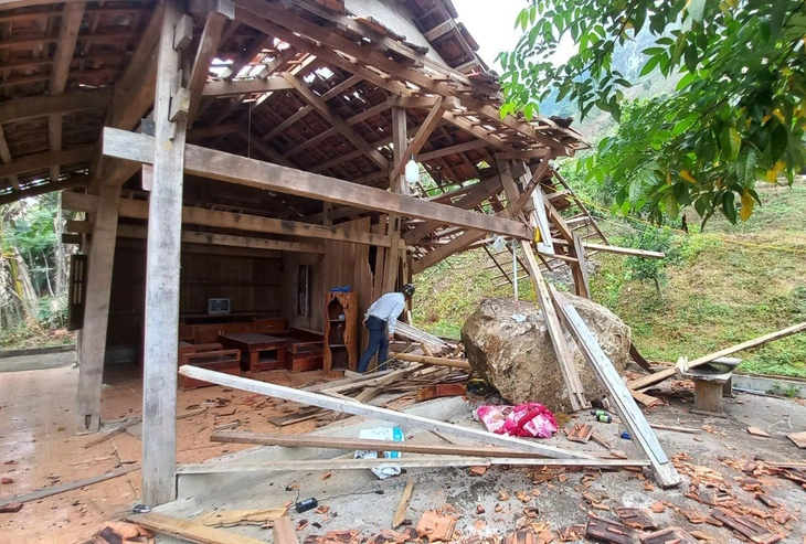nha-may-xi-mang-no-min-pha-da-roi-trung-nha-dan-o-quang-nam-le-trung-2024-03-15-2-1710491915176636287390.webp