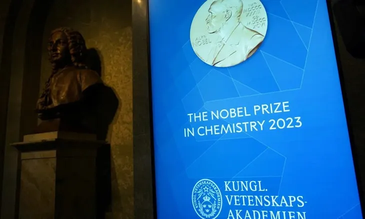 nobel-hoa-hoc-16964114915482002903309.webp