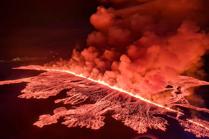 nui-lua-phun-o-iceland-17112339311081846741122.jpeg.webp