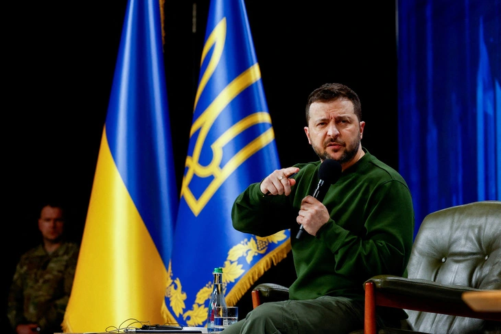 ong-zelensky-hop-bao-1708902293800278827713.webp