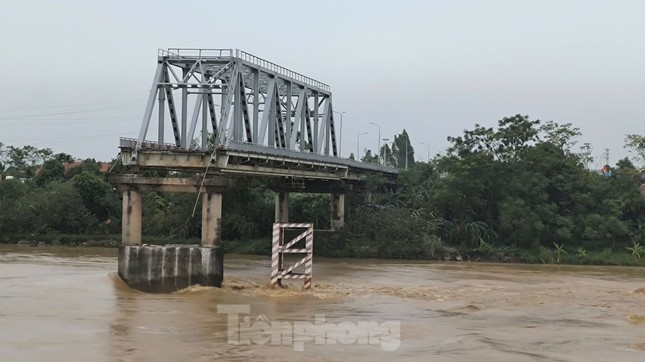p-5840-9869.jpg
