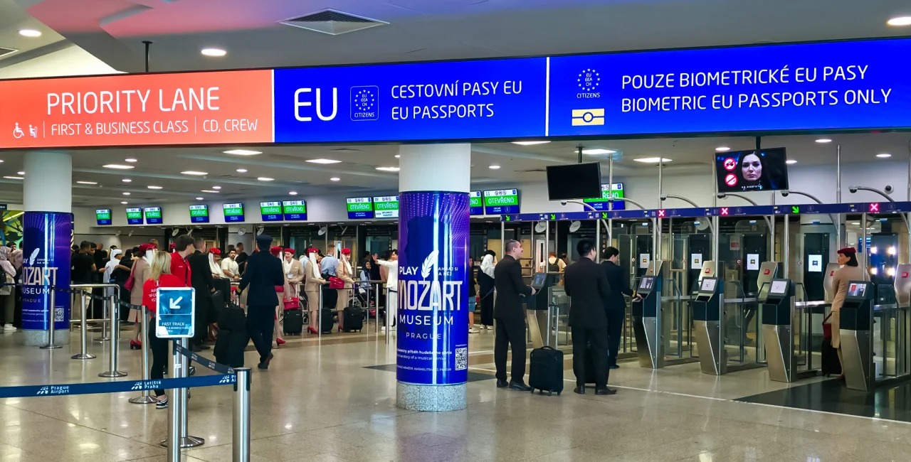 prague-airport-ulqjp.jpg