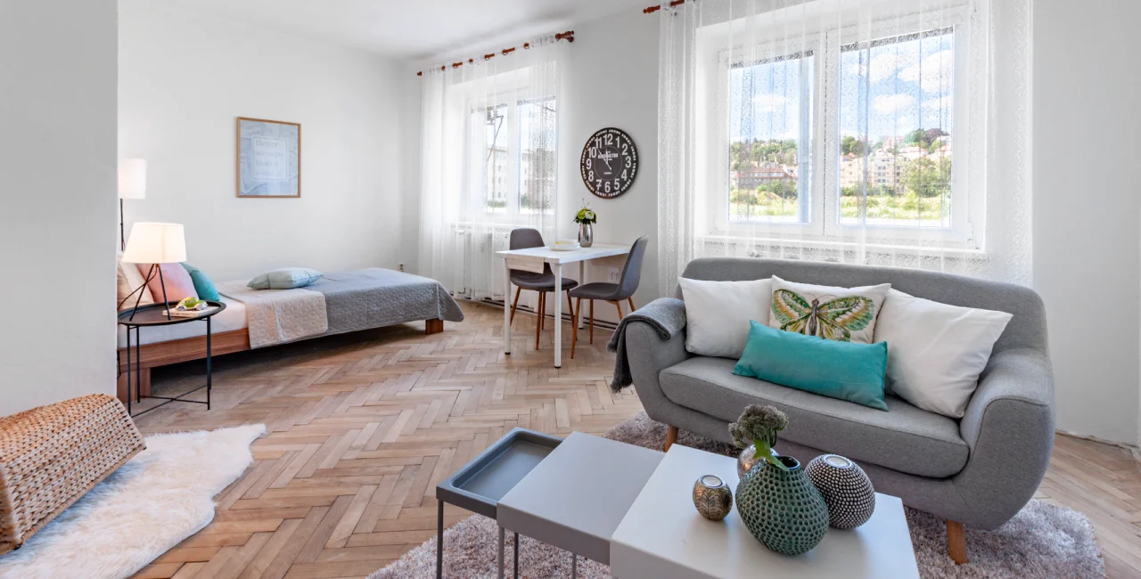 prague-apartment-interior-photo-shutterstock-tadeas-skuhra-smejy.webp