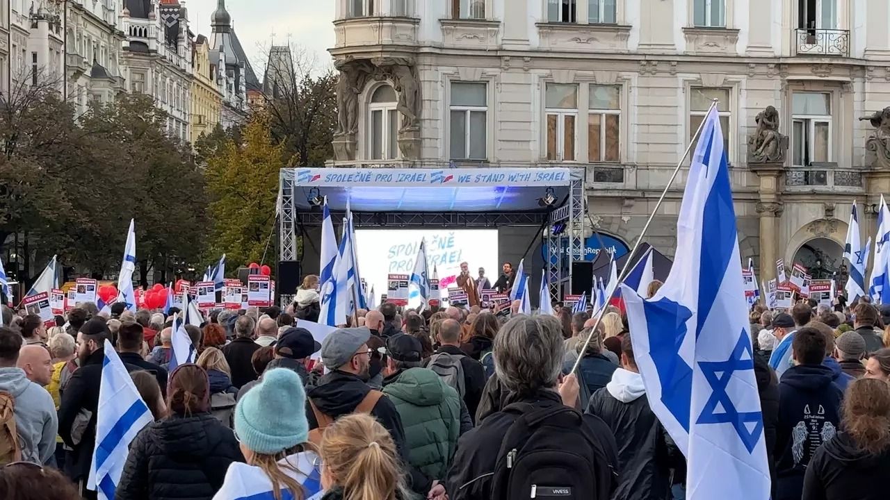 praha-izrael-staromestske-namest.jpg