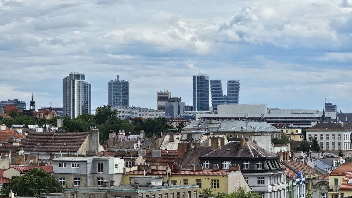 praha-panorama-domy-bydleni.jpeg