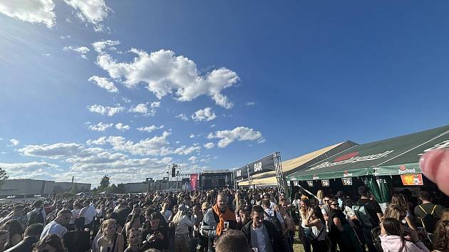 prazsky-majales-konany-27-dubna-v-letnanech-120-11_denik-630-16x9.jpg