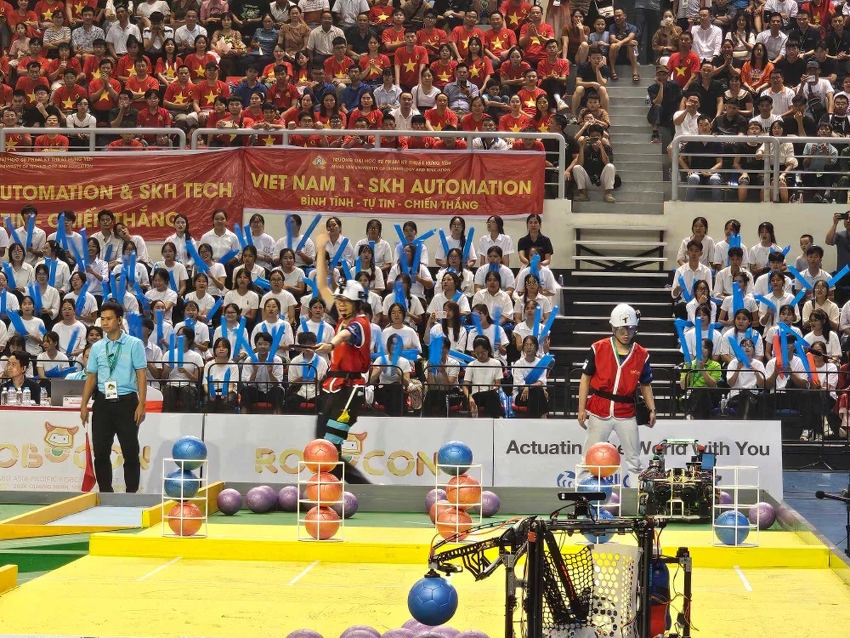 robocon-2-1724587291451885666422.png.webp