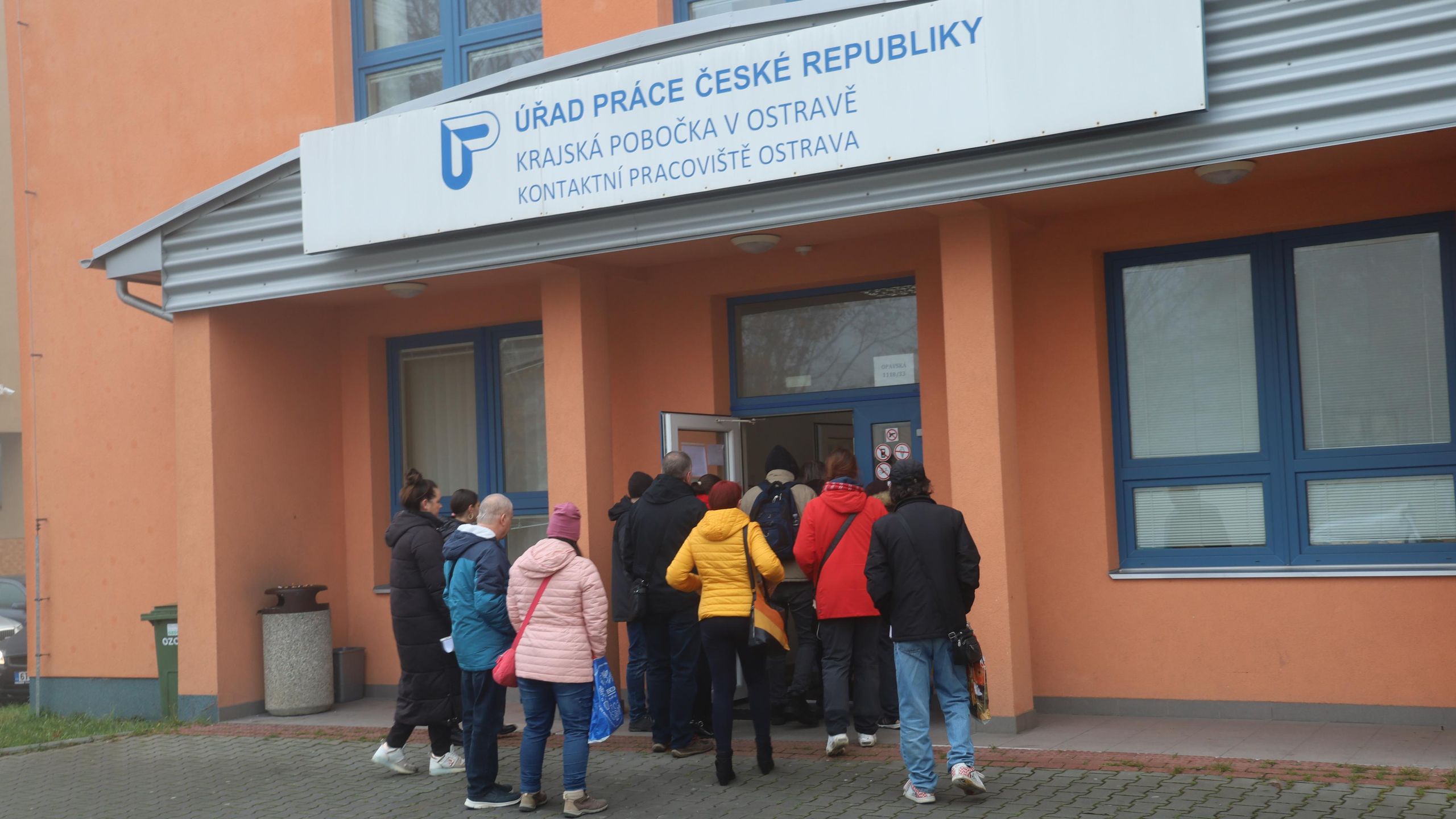 superdavka-urad-prace-socialni-davky-socialni.mpo.jpeg