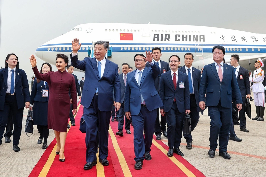 tap-can-binh-viet-nam-17237751762211832749584.jpg.webp