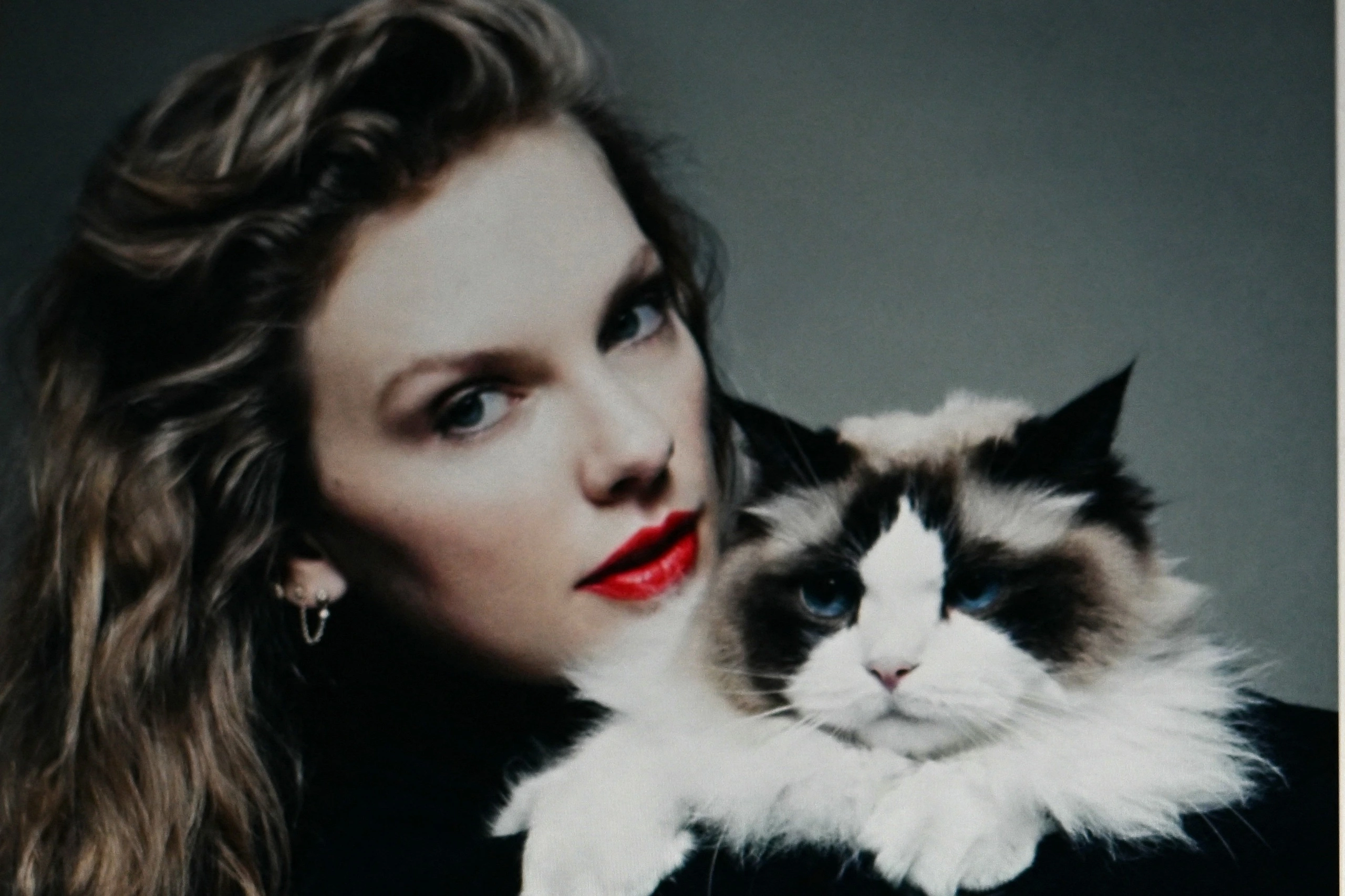taylorswift-1726026194127402112503.jpg.webp