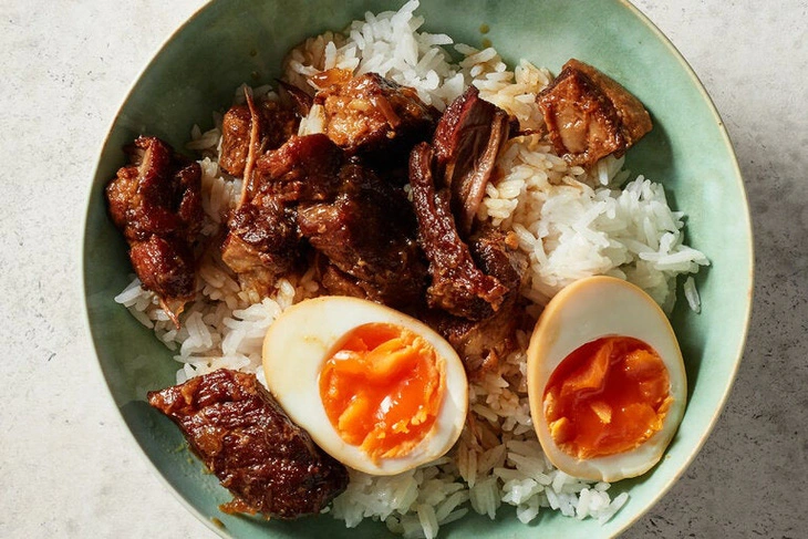 thit-kho-trung-2-17076273347361888629971.webp