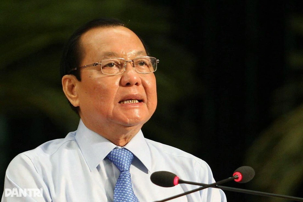 thu-tuong-ky-luat-nguyen-chu-tich-tphcm-le-thanh-hai-xoa-het-cac-chuc-vu-1754985101719.webp