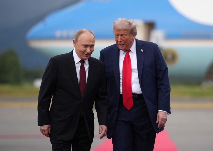 thuong-dinh-alaska-trump-putin-3-17552873546101809106574.jpg