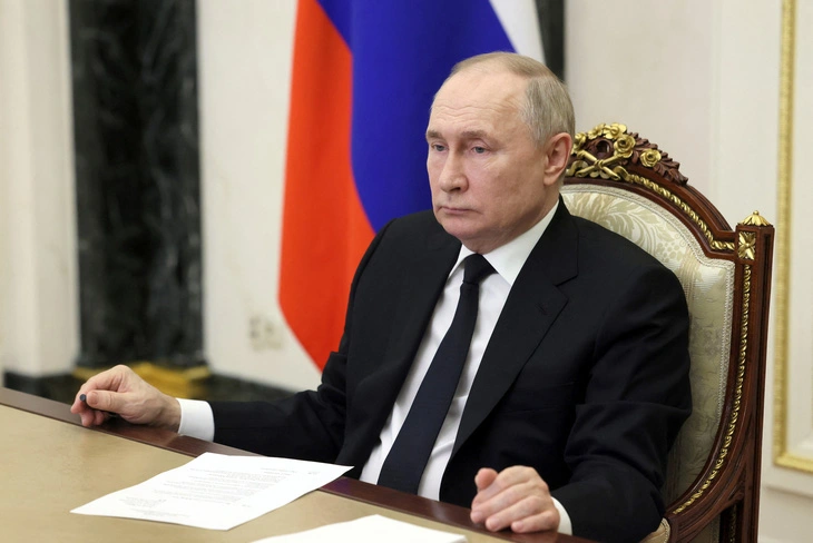 tong-thong-putin-hop-1711959086598548909517.webp