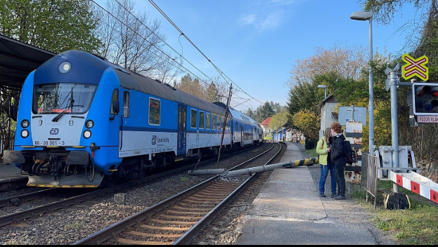 train.PNG