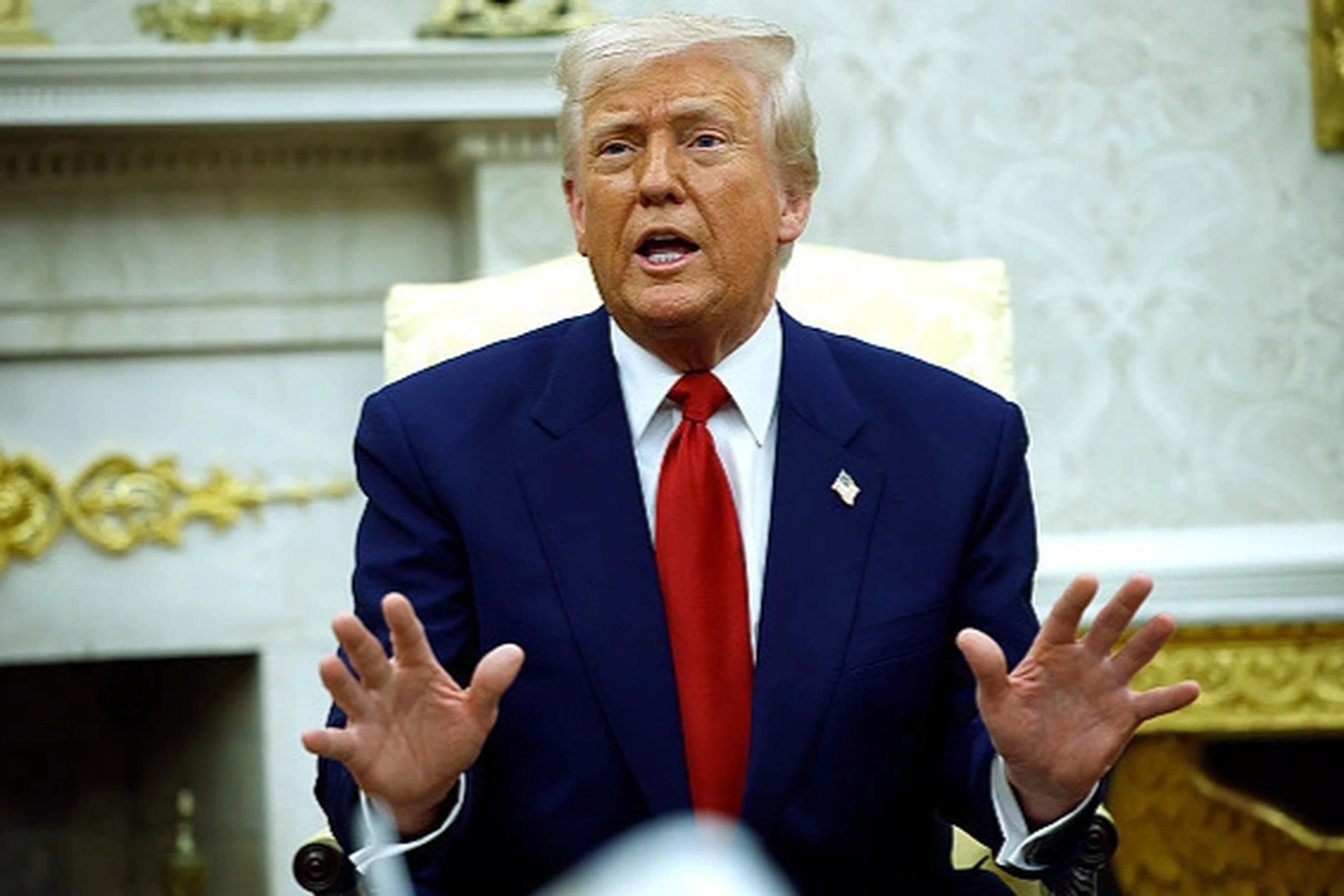 trumpgetty-crop-1744441031762.webp