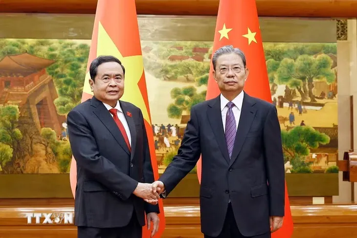 ttxvn1210-chu-tich-quoc-hoi-tiep-uy-vien-truong-nhan-dai-toan-quoc-trung-quoc-trieu-lac-te-1jpg-17918146896901880185536.webp