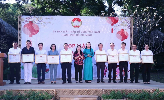 ttxvn-sinh-vien-lao-2-4132.jpg.webp