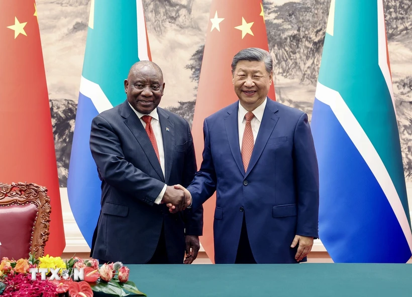 ttxvn-tap-can-binh-cyril-ramaphosa-1130.jpg.webp