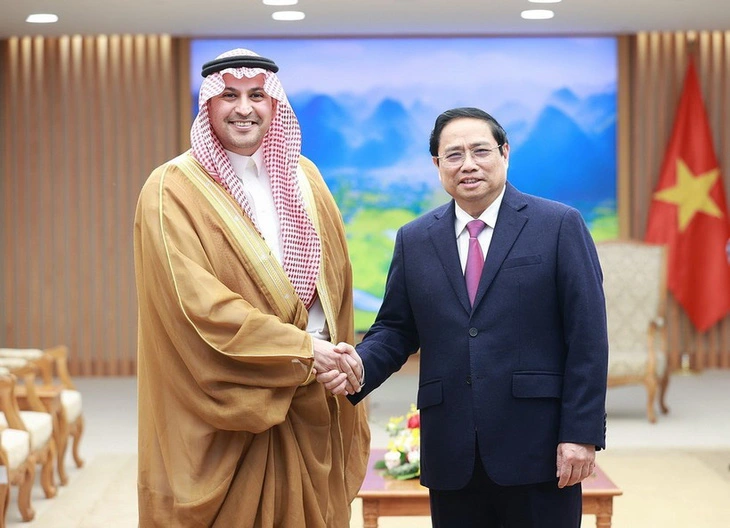 ttxvn-thu-tuong-pham-minh-chinh-tiep-dai-su-saudi-arabia-tai-viet-nam-5988-1707725128415863531388.webp