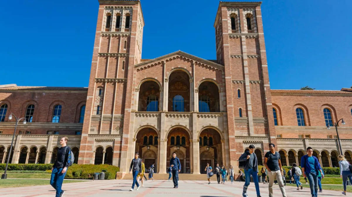 ucla-royce-hall-lg-78320674510954778425349.webp