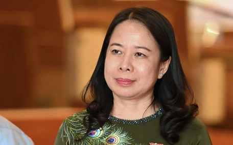 vo-thi-anh-xuan-2-17111790010591081172107-0-0-538-860-crop-1711179015153404300609.webp
