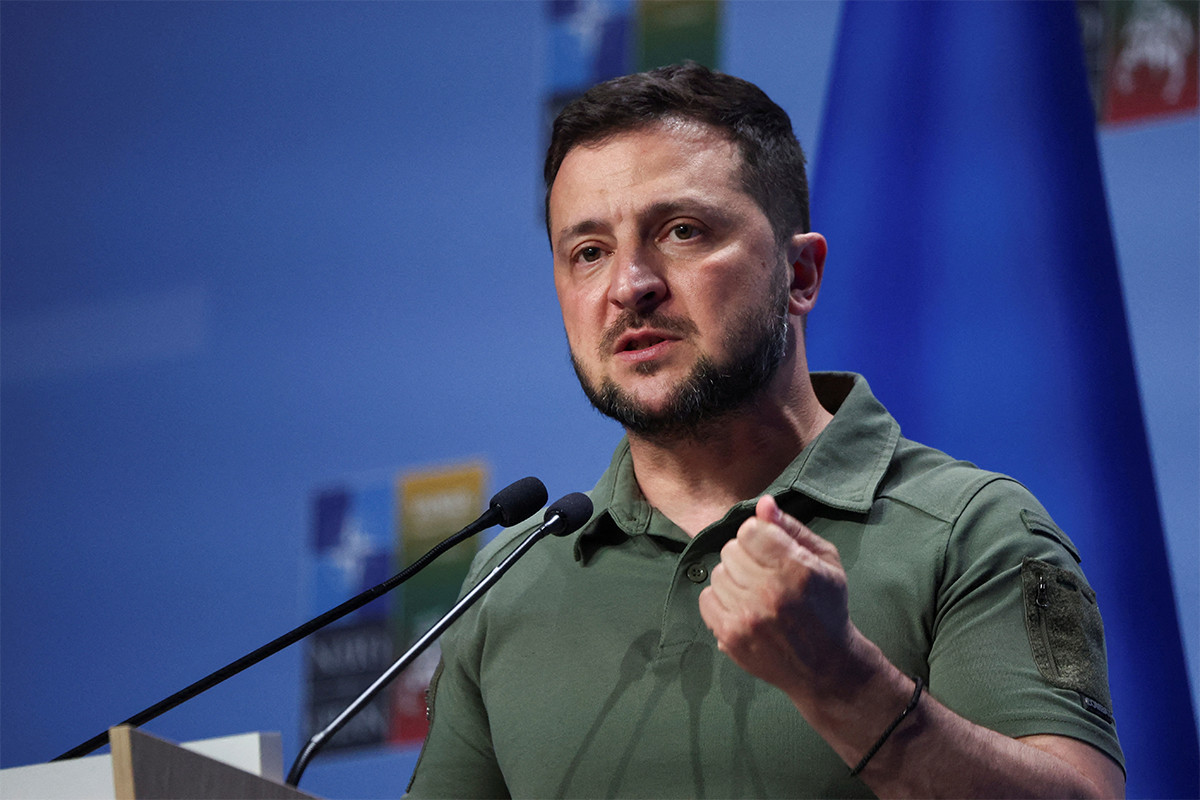 volodymyr-zelensky-reuters-729.jpg