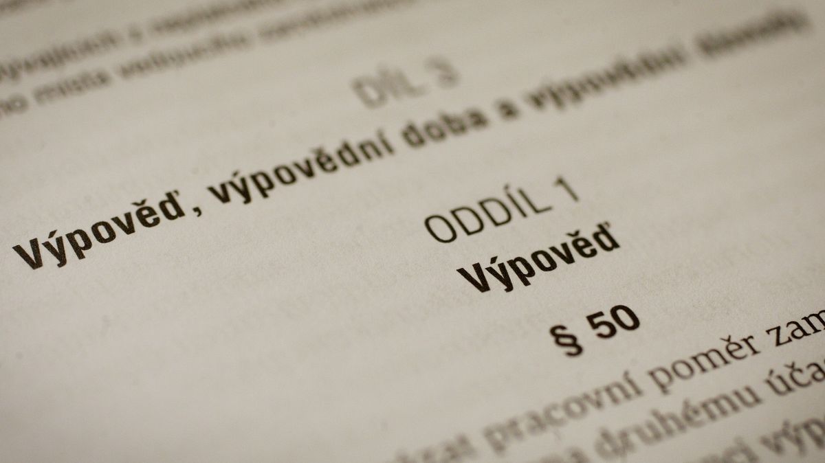 zakonik-prace-novela-novelizace-vypoved-vypoved-bez-udani-duvodu.jpeg